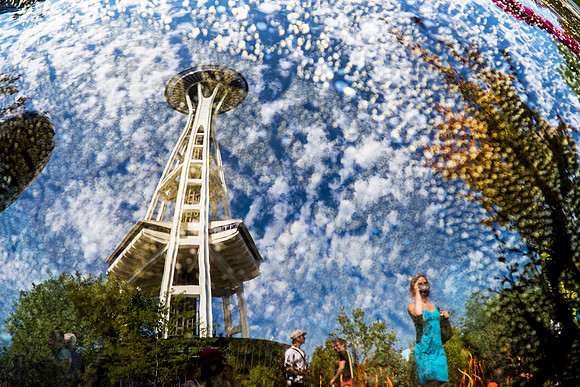 Seattle Popping Clouds / シアトルのポッカリ雲